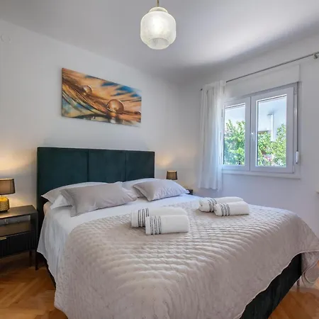 By The Sea Mastrinka, Ciovo - 21601 *