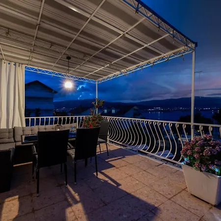 Apartment By The Sea Mastrinka, Ciovo - 21601 Trogir