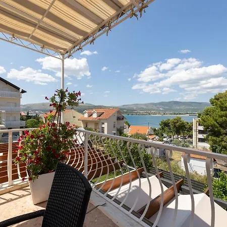 Apartmán By The Sea Mastrinka, Ciovo - 21601 Trogir