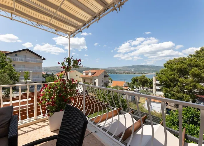 公寓 By The Sea Mastrinka, Ciovo - 21601 特罗吉尔